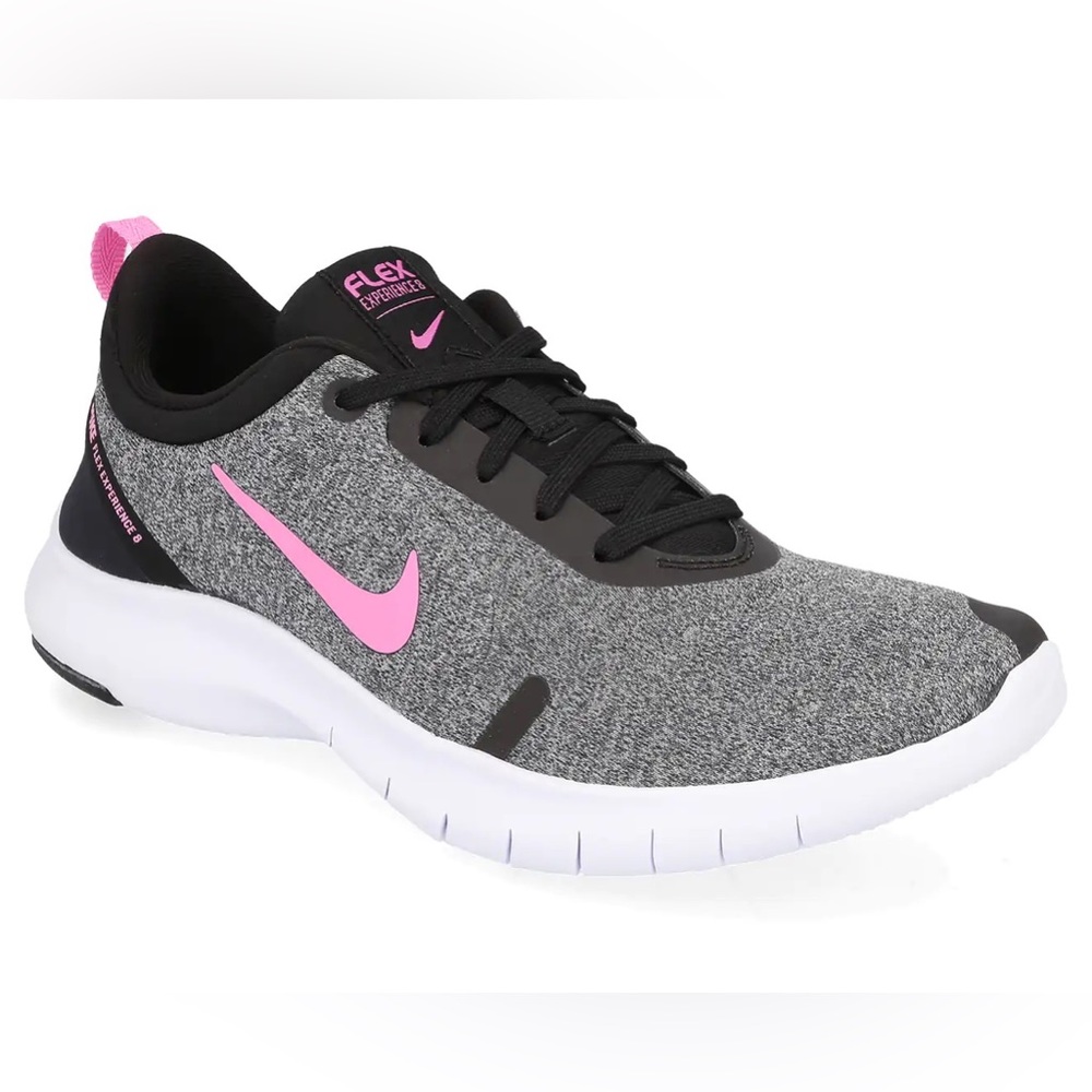 Nike WMNS Flex Experience RN 8 Pure Platinum/Psychic Pink/Black. EUC (worn once)